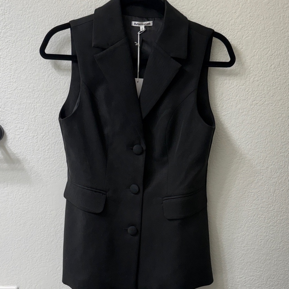 Reformation Billie Vest